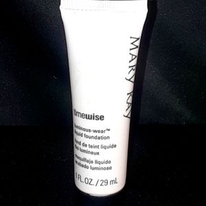 Mary Kay Timewise Bronze 7 Liquid Foundation